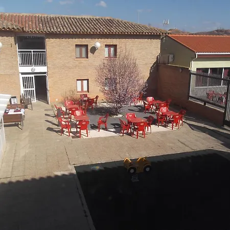 Albergue Cetina *